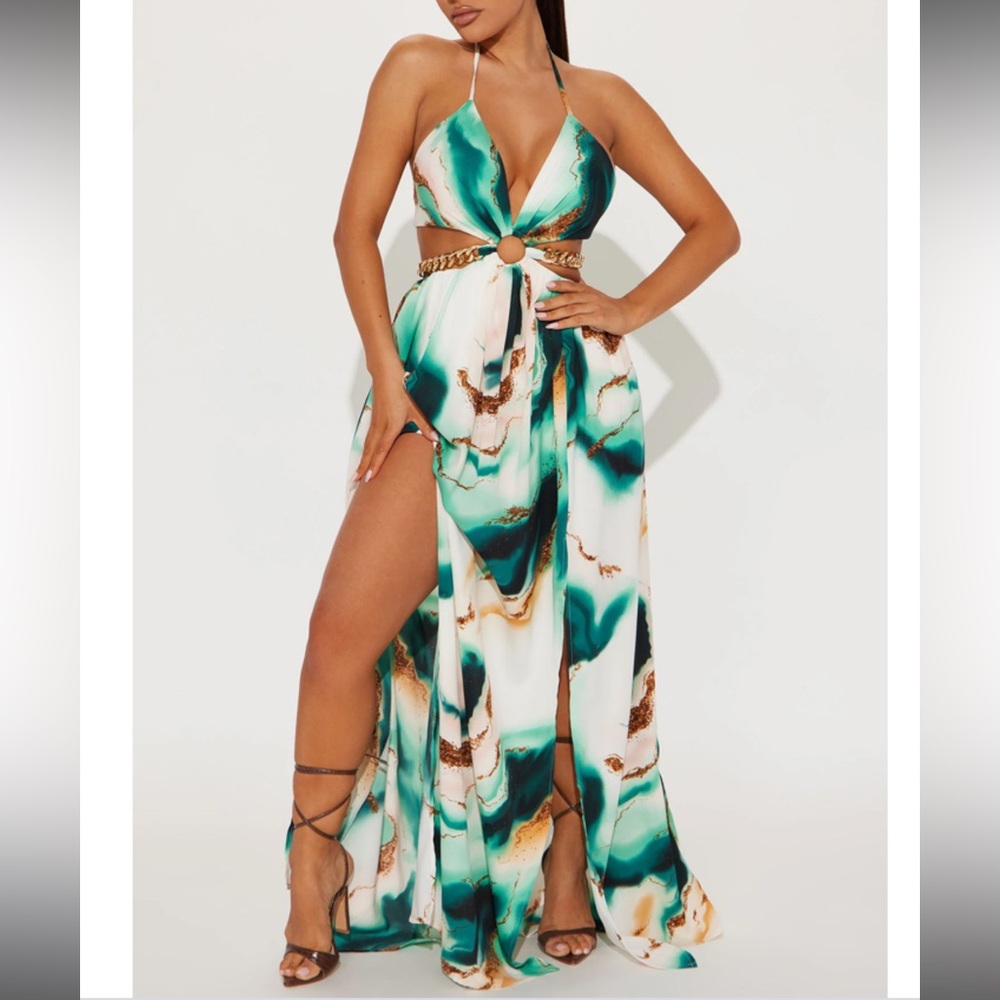 NEW FashionNova Split Maxi Dress